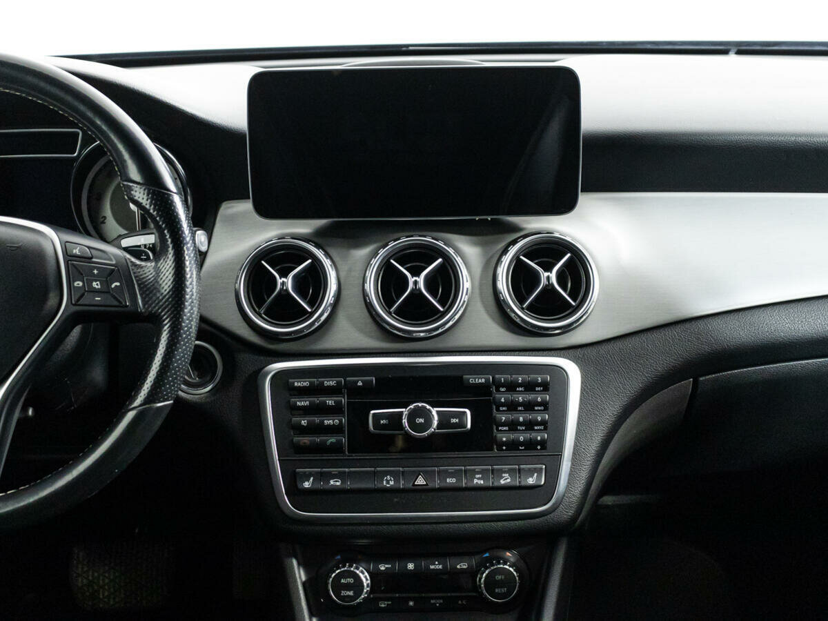 Mercedes-Benz GLA 250, 2014