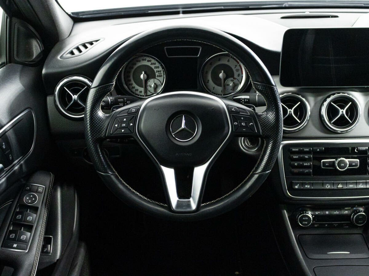 Mercedes-Benz GLA 250, 2014