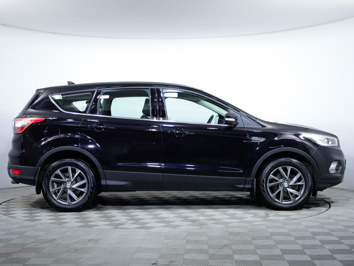 Ford Kuga, 2018