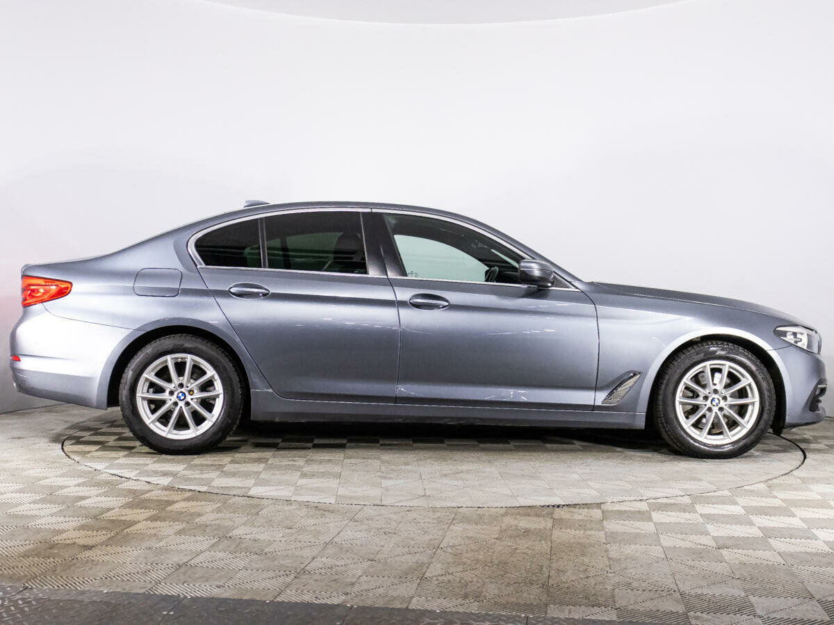 BMW 5 серии 520i, 2018