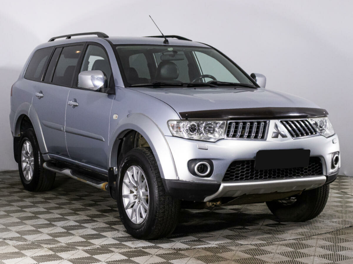 Mitsubishi Pajero Sport, 2010