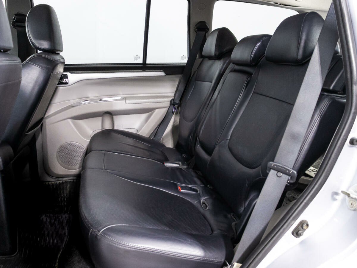 Mitsubishi Pajero Sport, 2010