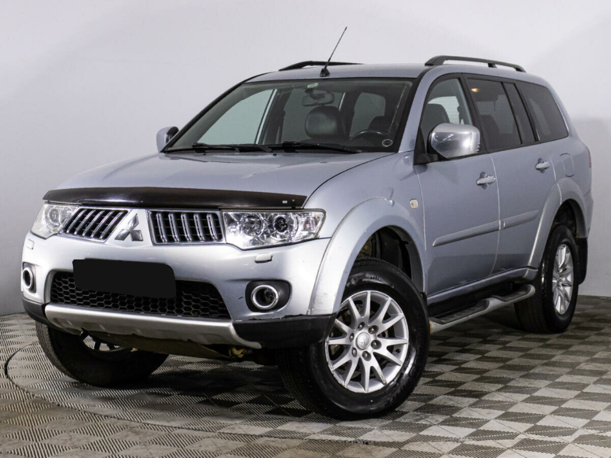 Mitsubishi Pajero Sport, 2010