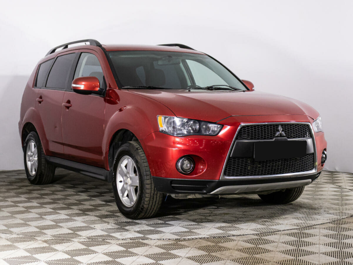 Mitsubishi Outlander, 2011