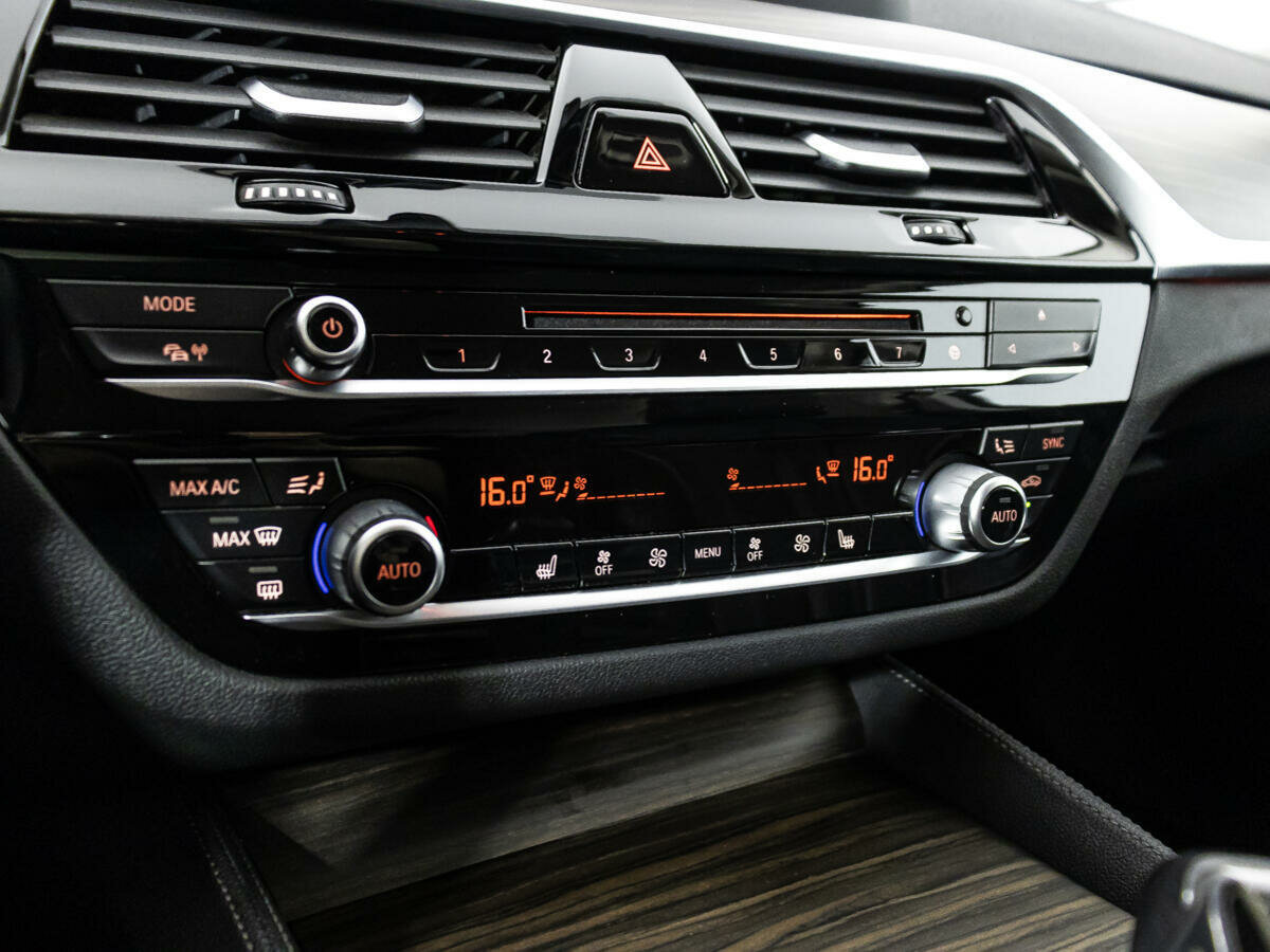 BMW 5 серии 520d xDrive, 2018