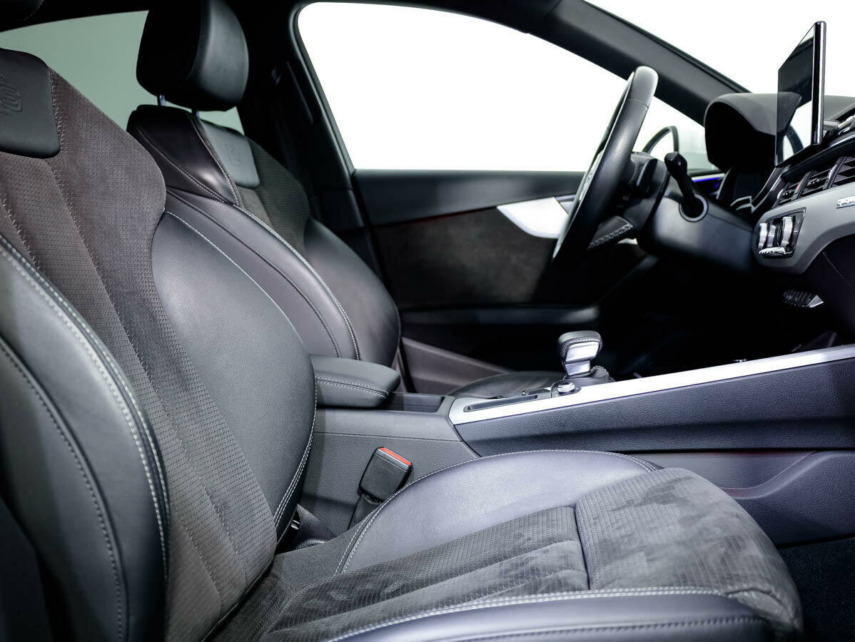 Audi A4 45 TFSI, 2020