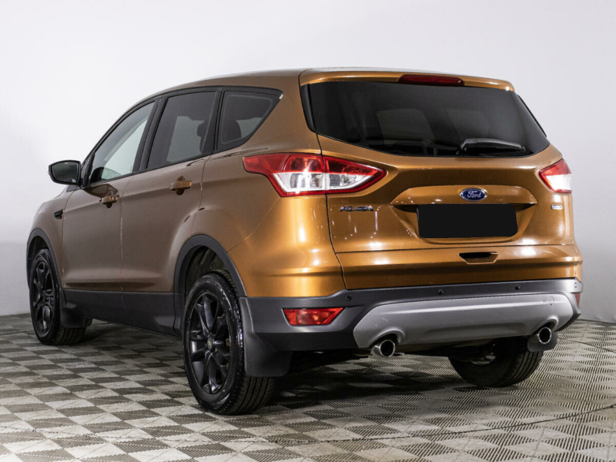 Ford Kuga, 2013