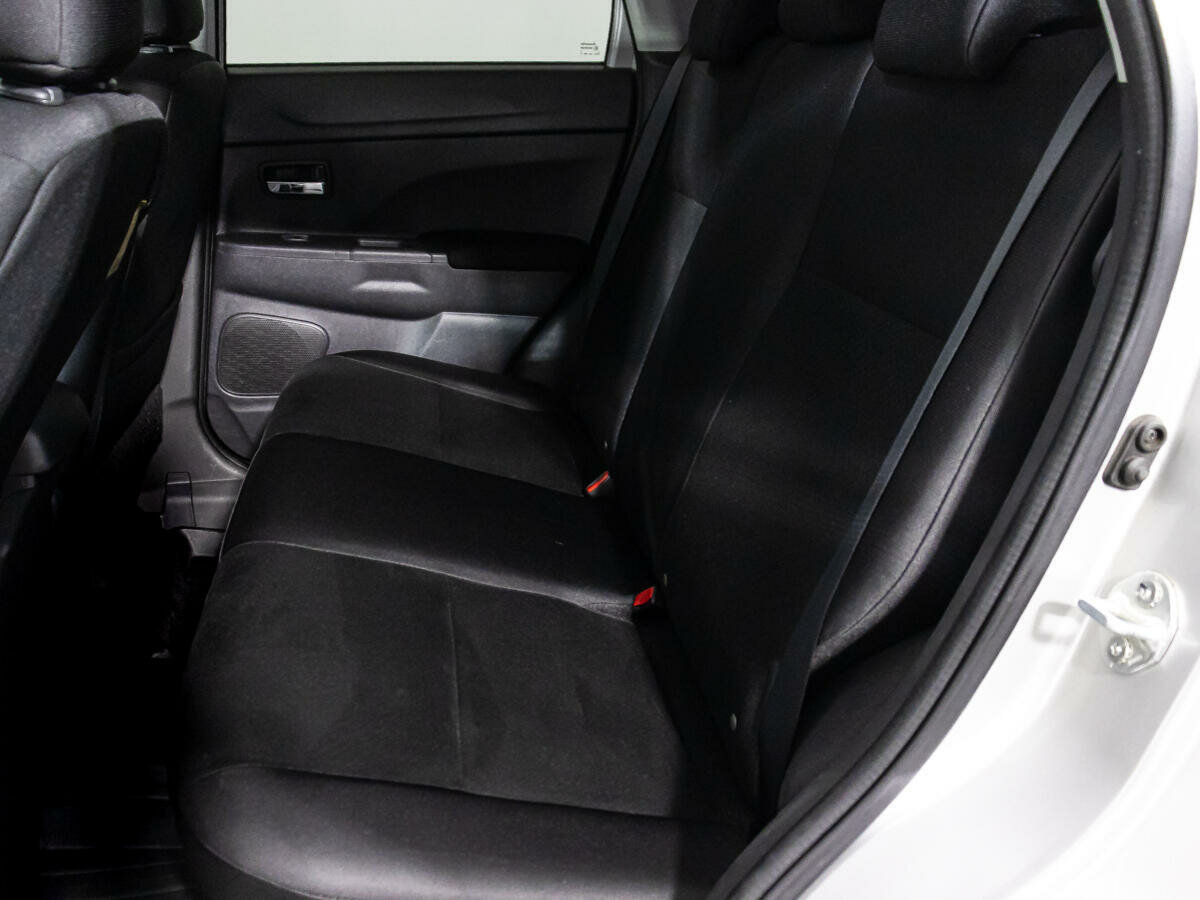 Mitsubishi ASX, 2013