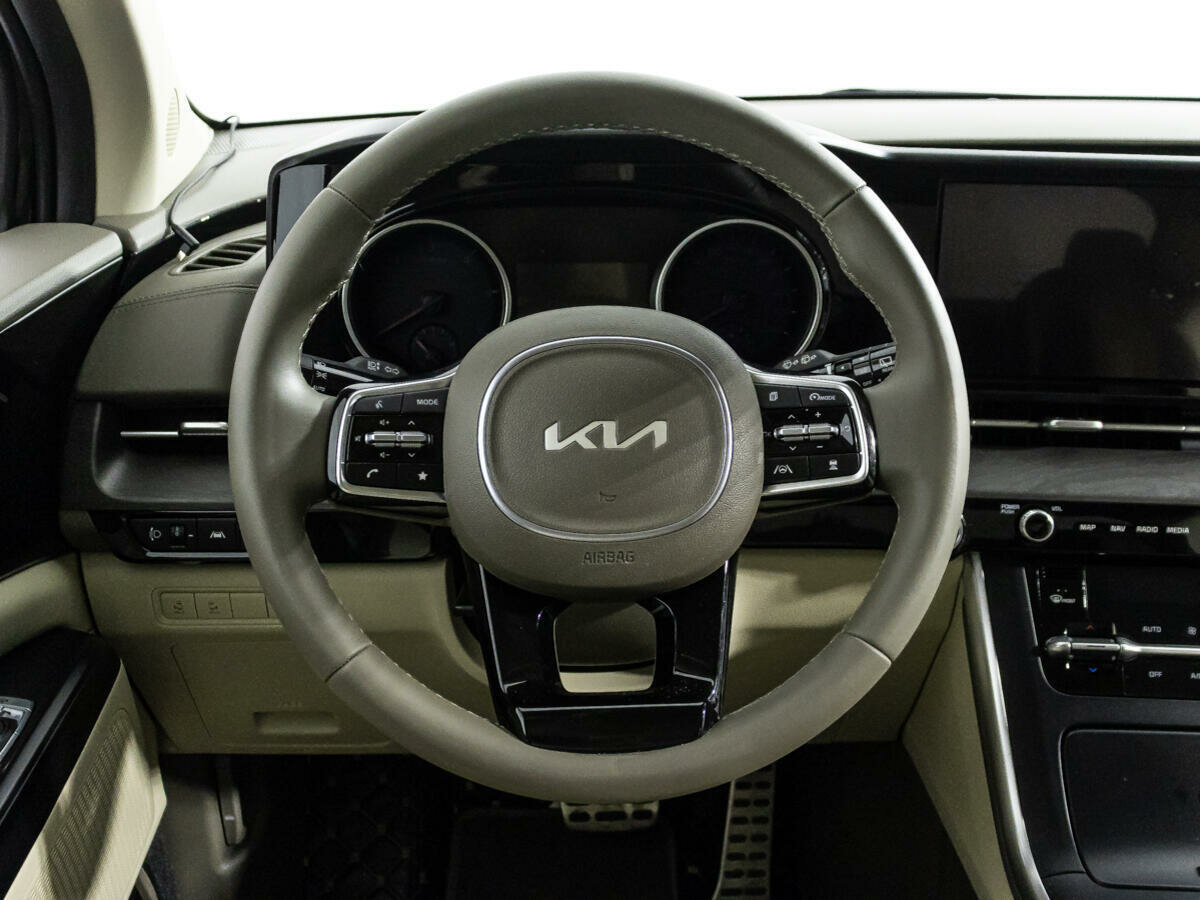 Kia Carnival, 2022