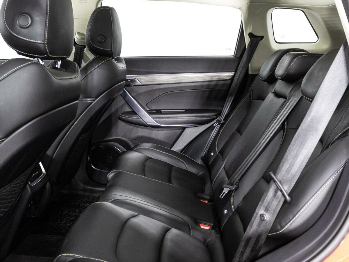 Geely Atlas Pro, 2021