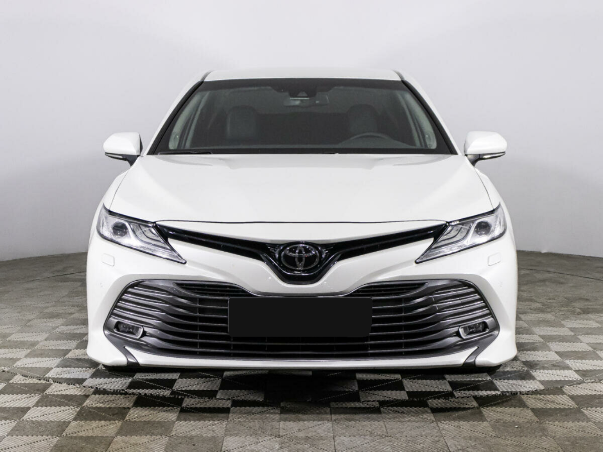 Toyota Camry, 2020