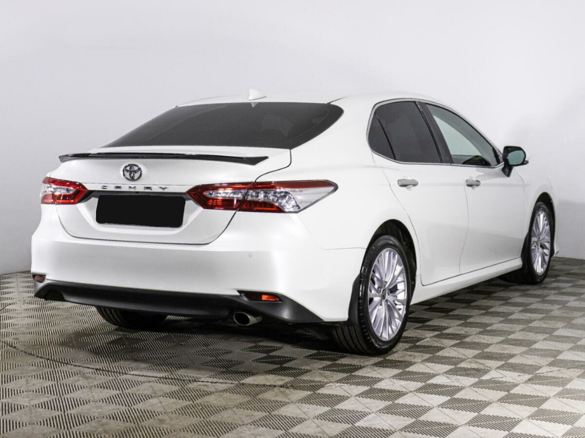 Toyota Camry, 2020