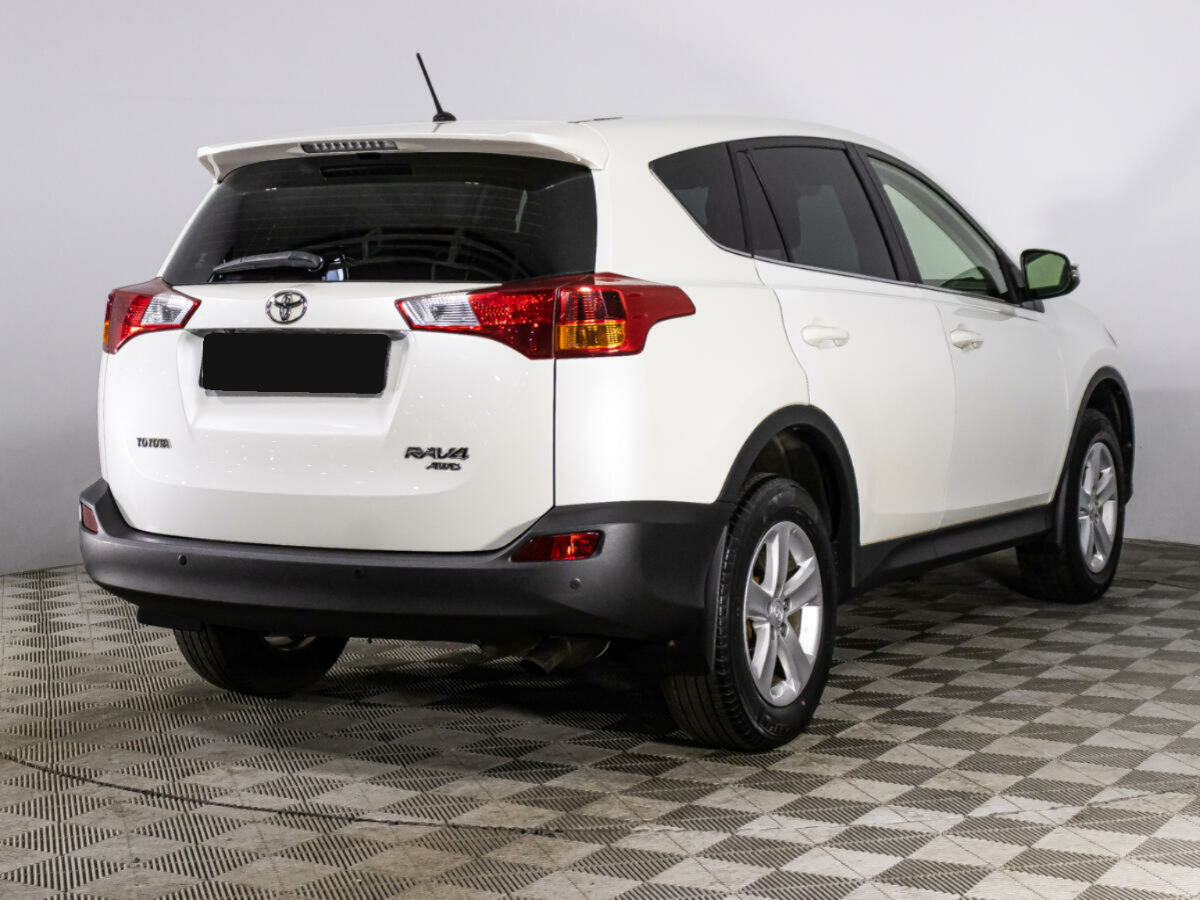 Toyota RAV4, 2013