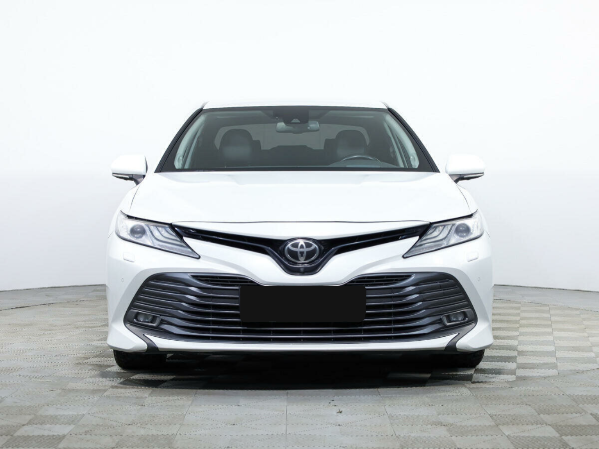 Toyota Camry, 2019