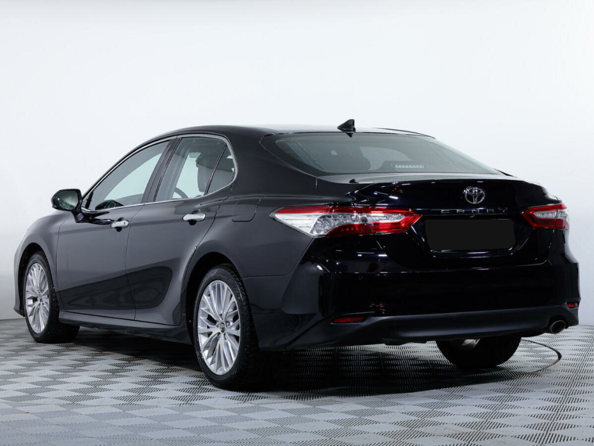 Toyota Camry, 2019