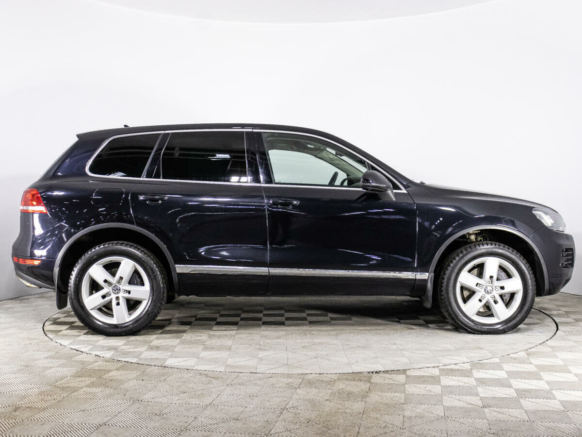 Volkswagen Touareg, 2011