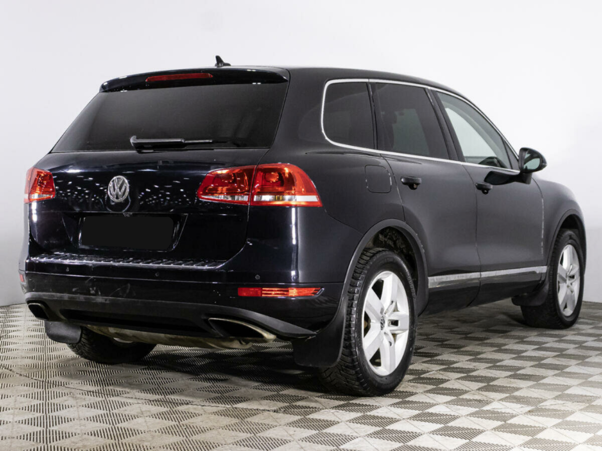 Volkswagen Touareg, 2011