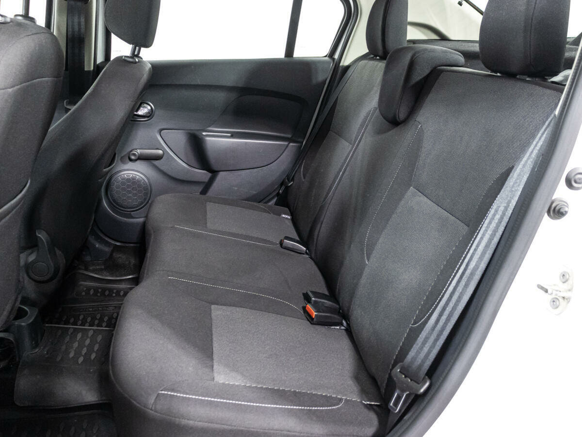 Renault Logan Stepway, 2020