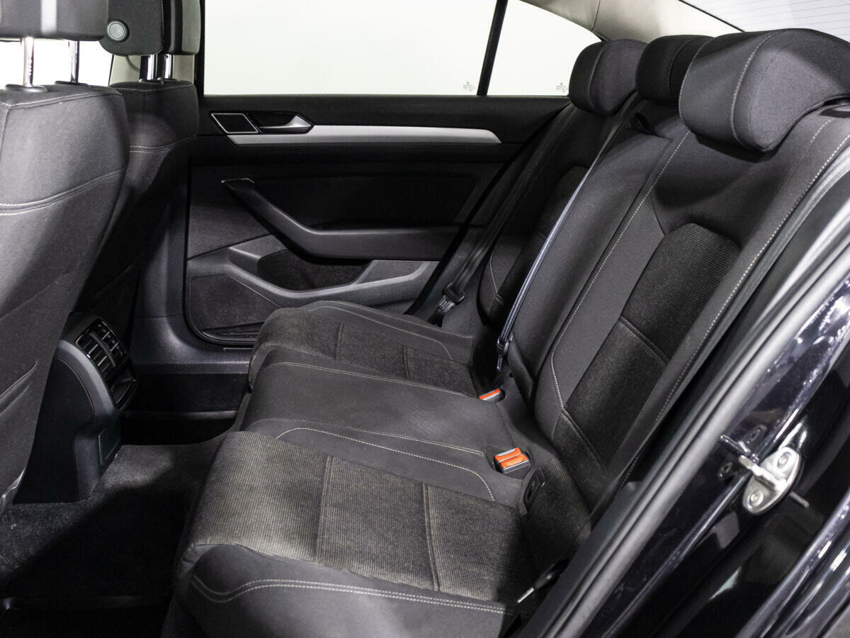 Volkswagen Passat, 2015