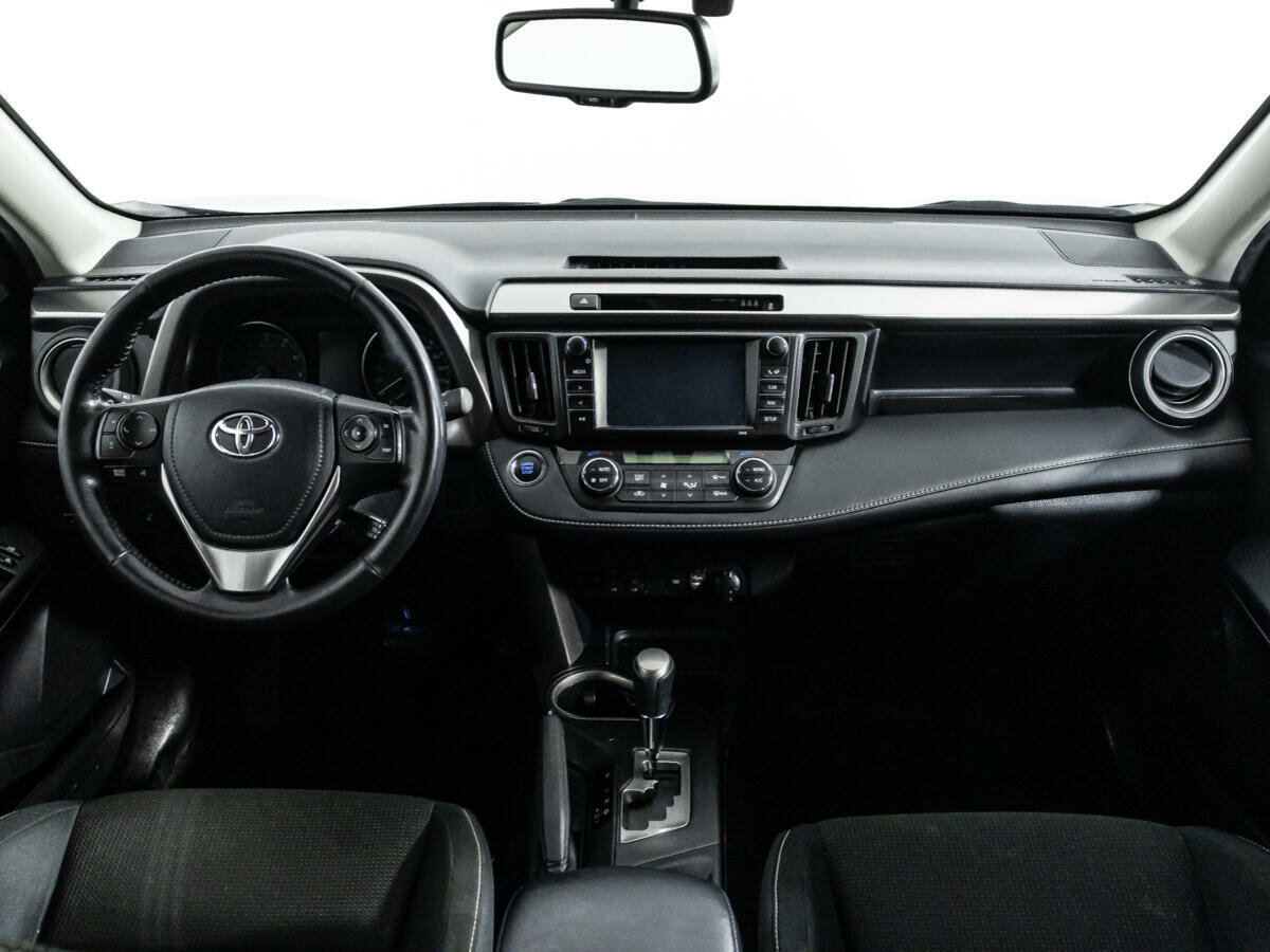 Toyota RAV4, 2018