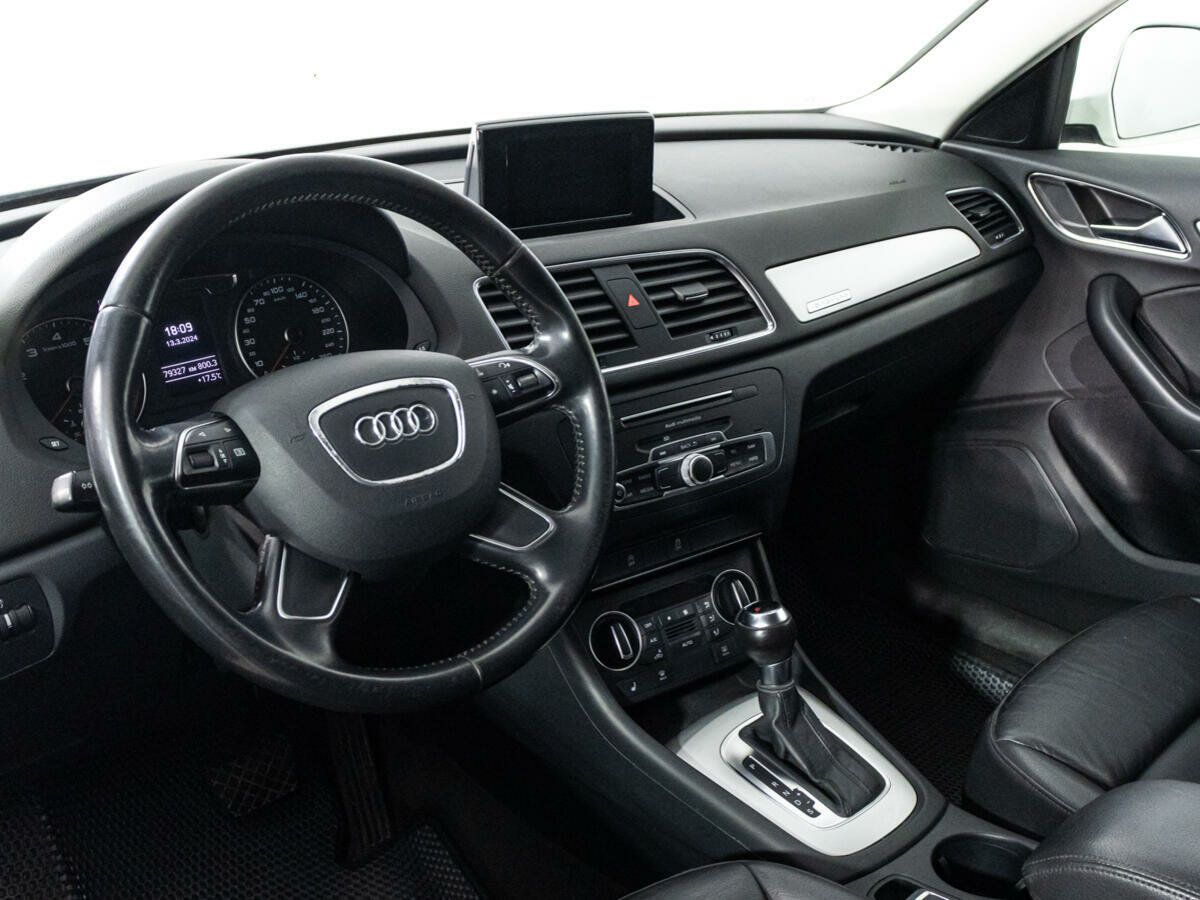 Audi Q3, 2015