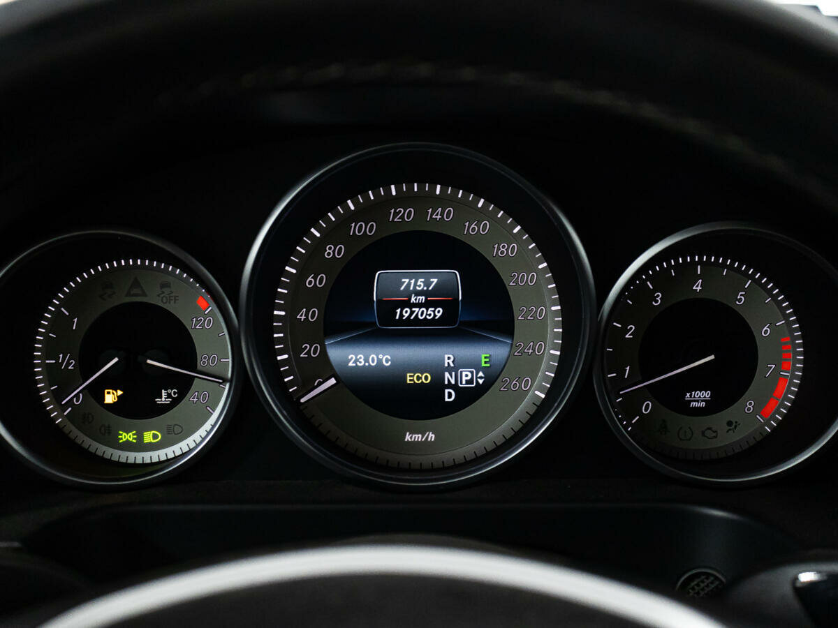 Mercedes-Benz E-Класс 300, 2014