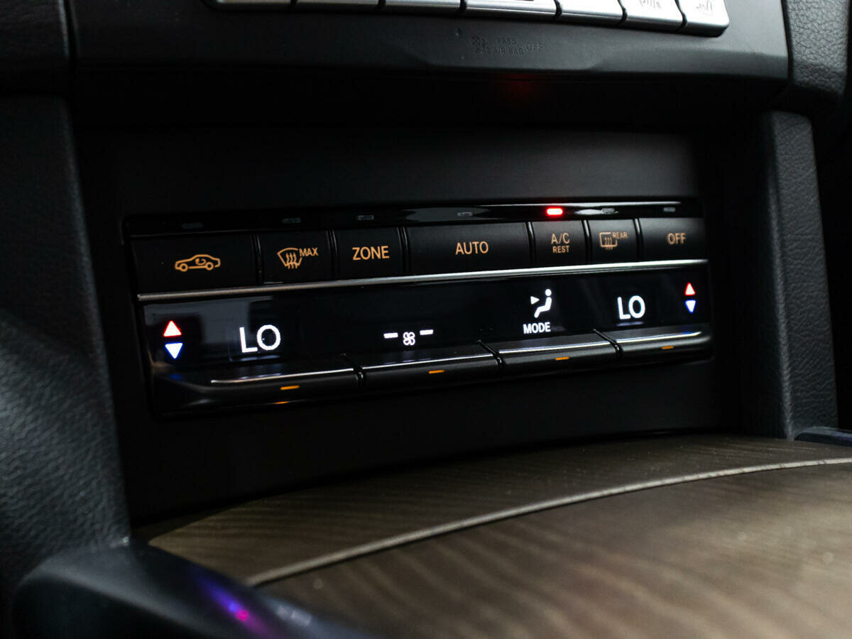 Mercedes-Benz E-Класс 300, 2014