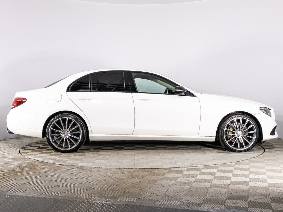 Mercedes-Benz E-Класс 400, 2016