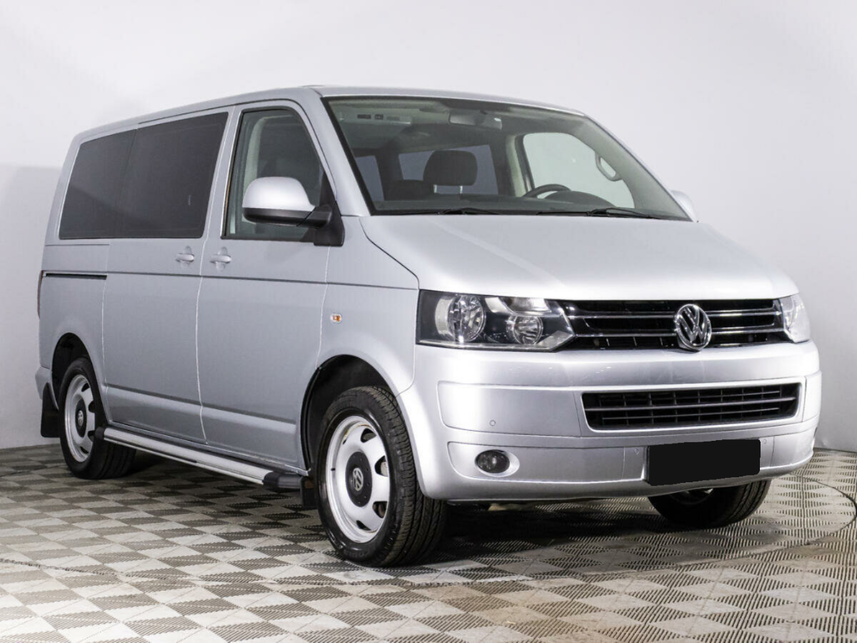 Volkswagen Multivan, 2011