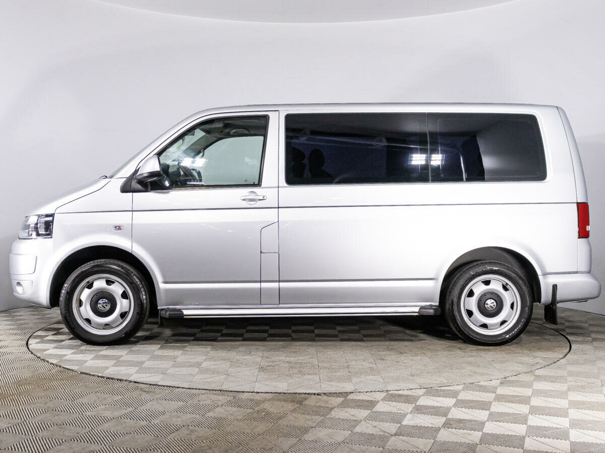 Volkswagen Multivan, 2011