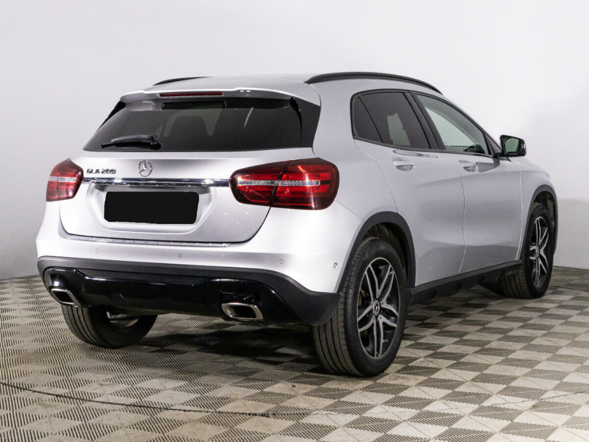 Mercedes-Benz GLA 200, 2019