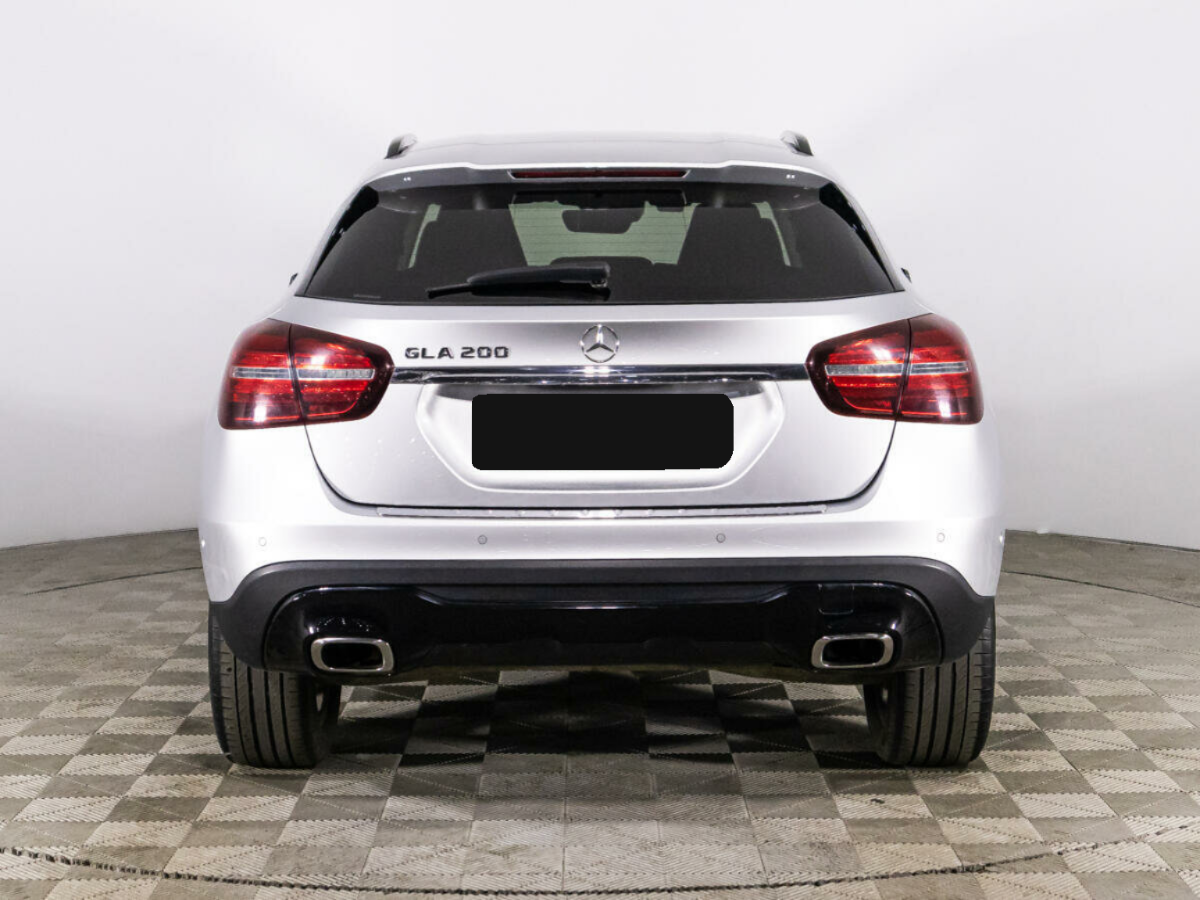 Mercedes-Benz GLA 200, 2019