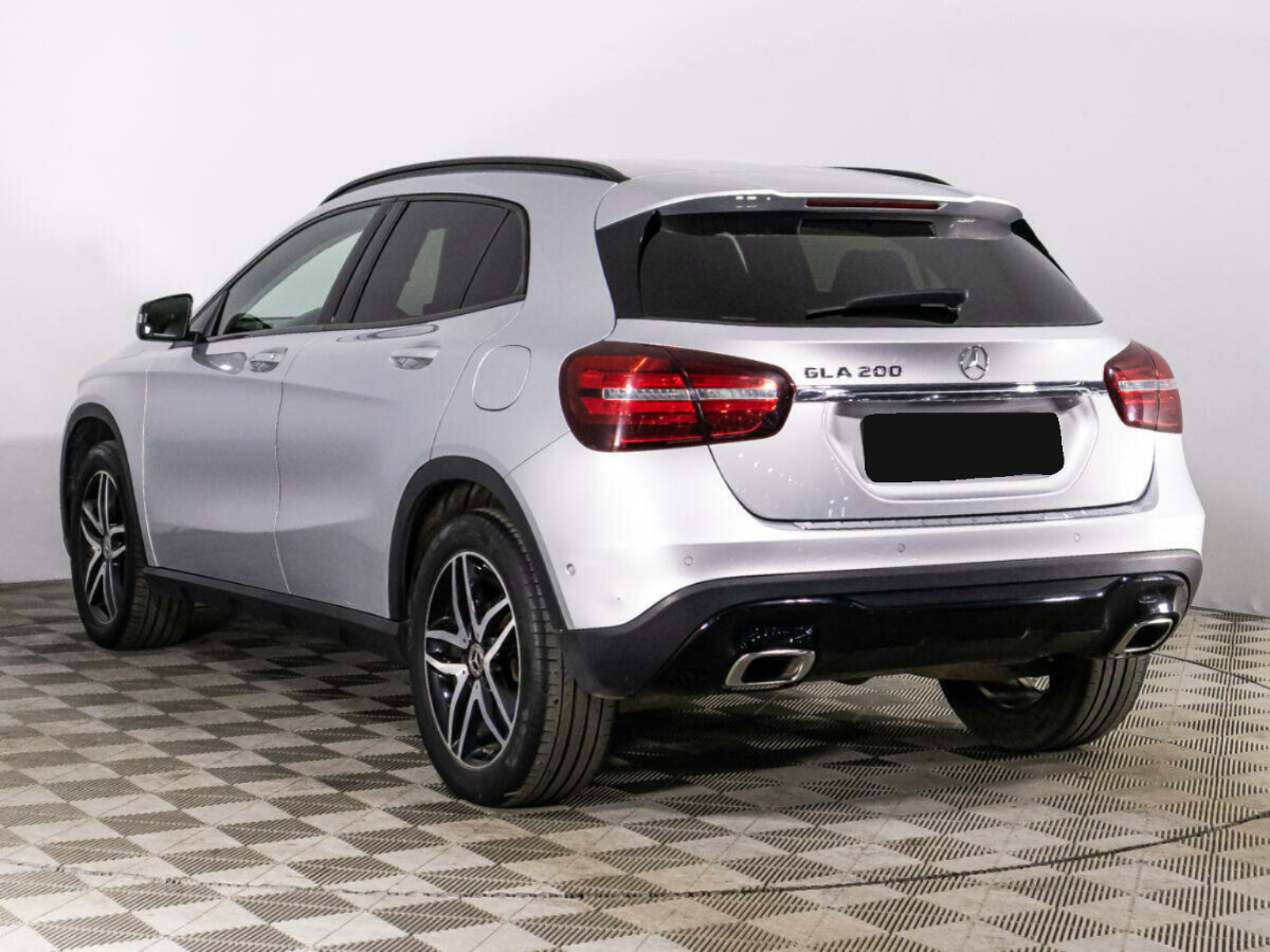 Mercedes-Benz GLA 200, 2019