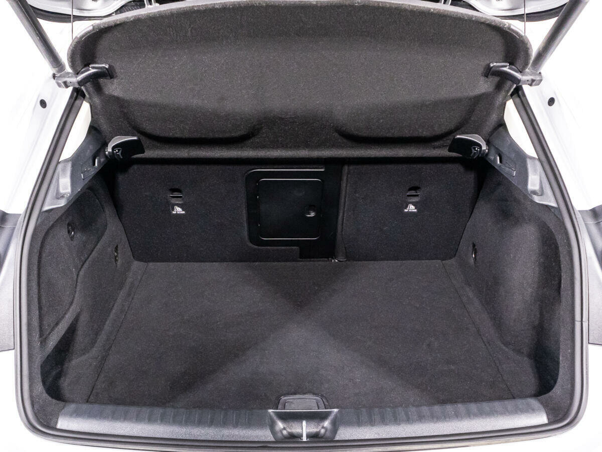 Mercedes-Benz GLA 200, 2019