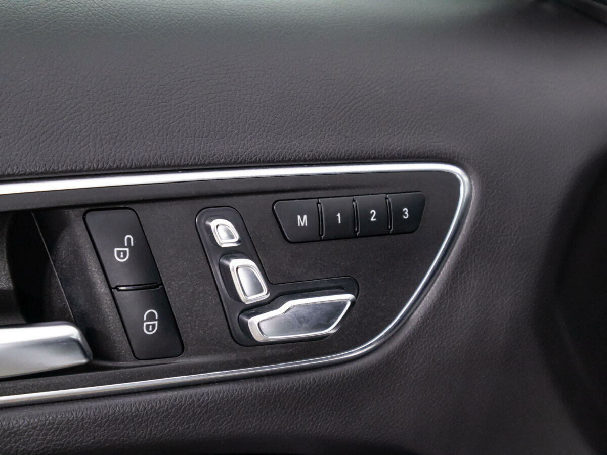 Mercedes-Benz GLA 200, 2019