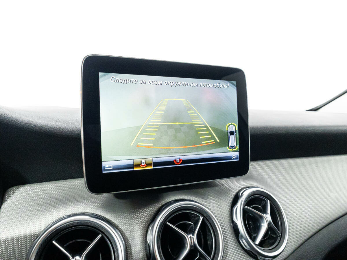 Mercedes-Benz GLA 200, 2019