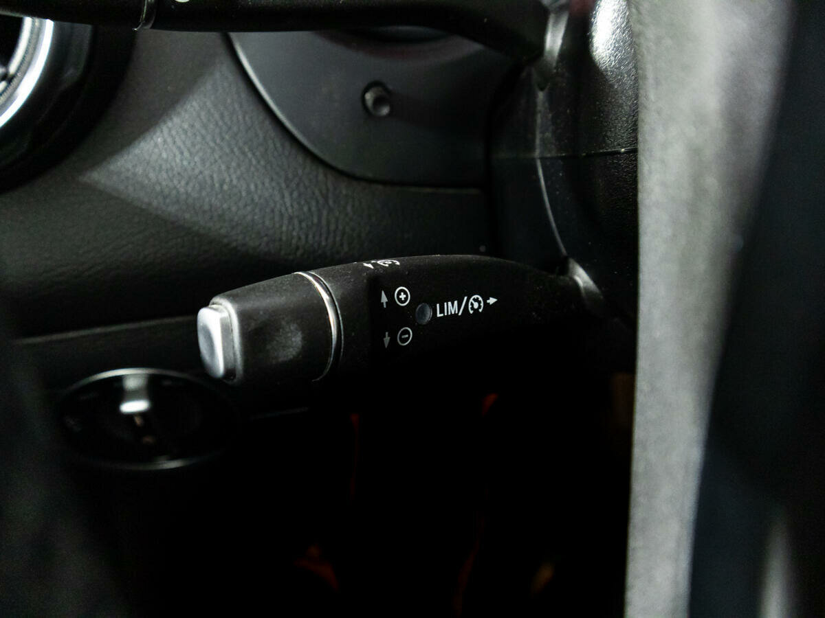 Mercedes-Benz GLA 200, 2019