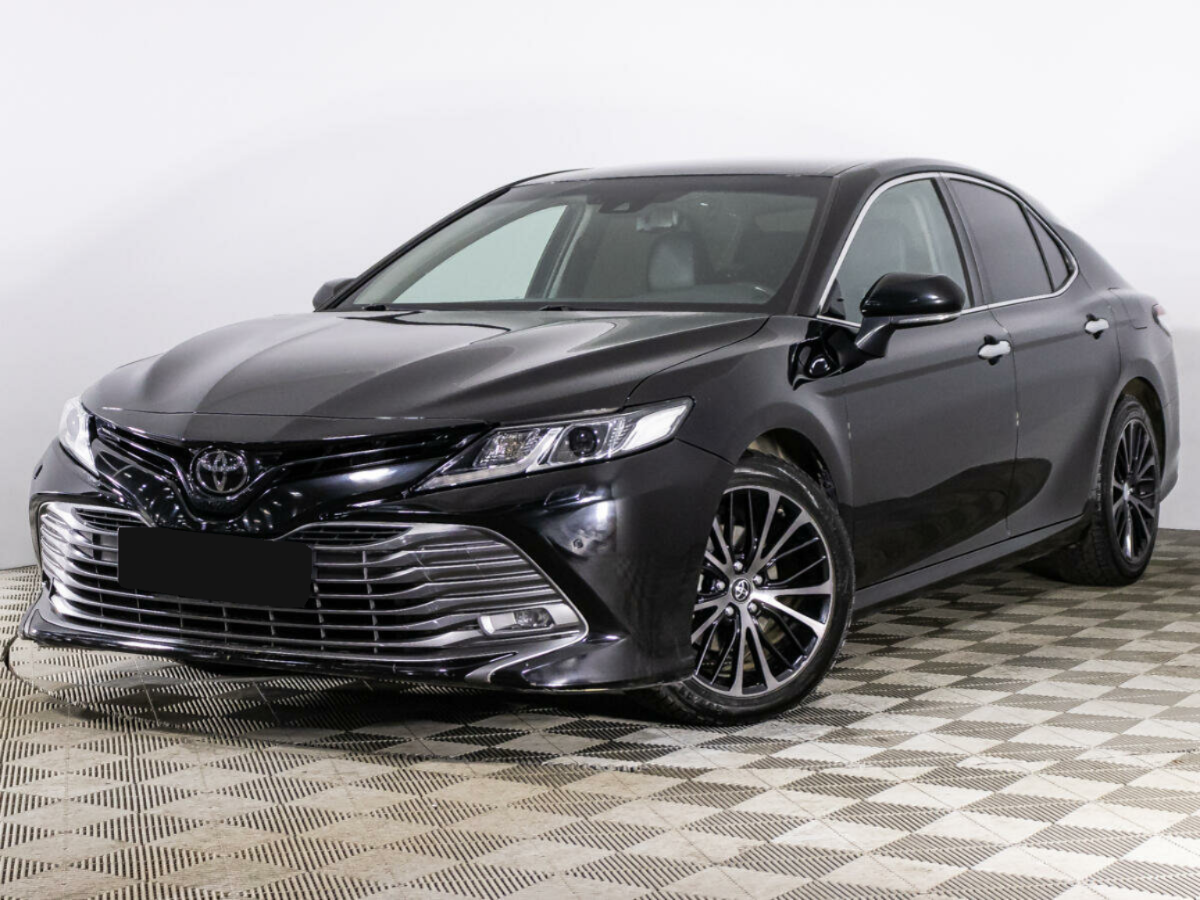 Toyota Camry, 2018