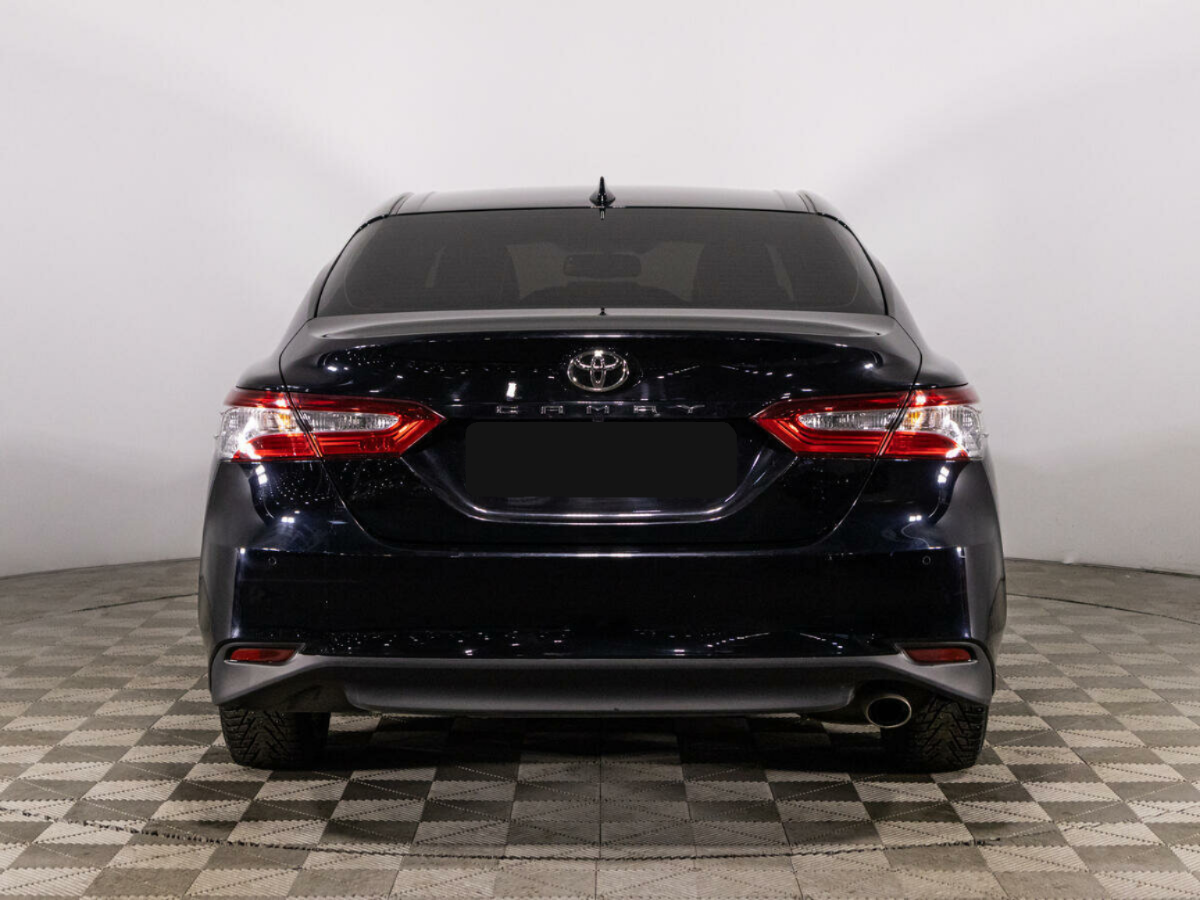 Toyota Camry, 2019