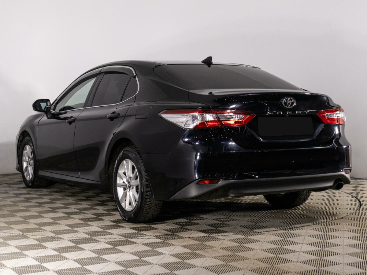 Toyota Camry, 2019