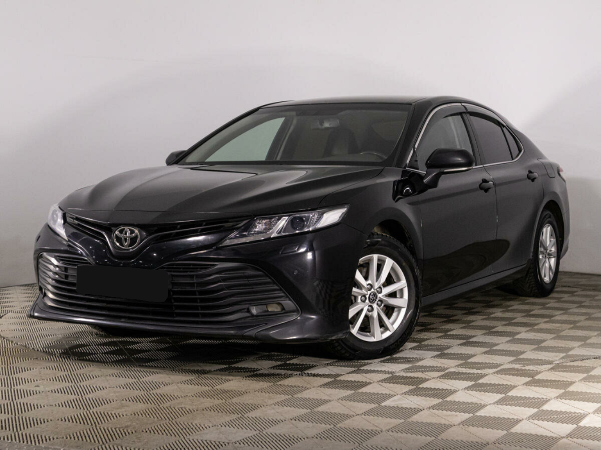 Toyota Camry, 2019