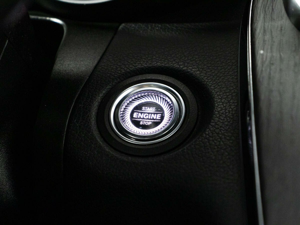 Mercedes-Benz GLC 300 d, 2021