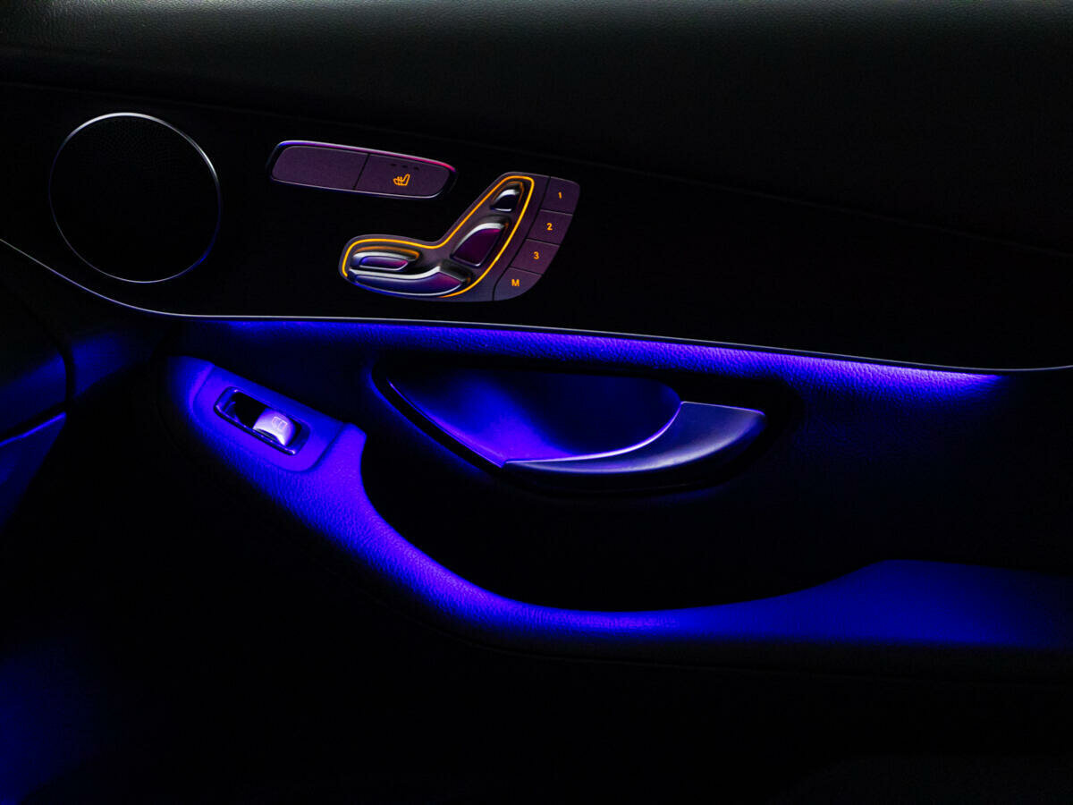 Mercedes-Benz GLC 300 d, 2021