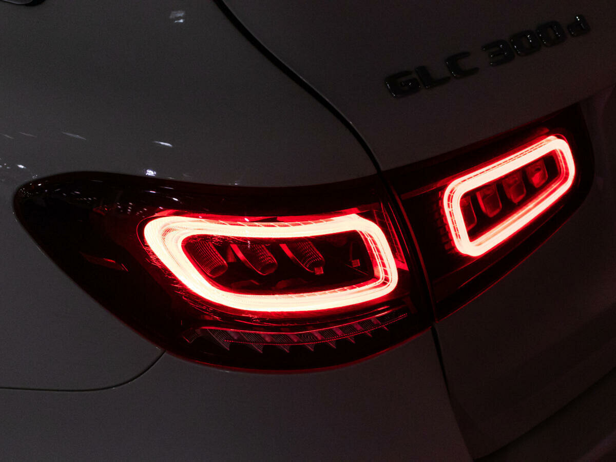 Mercedes-Benz GLC 300 d, 2021