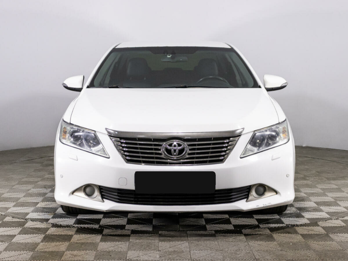 Toyota Camry, 2012