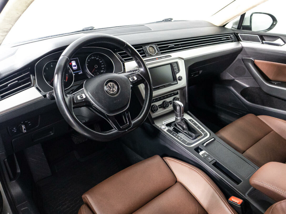 Volkswagen Passat, 2017