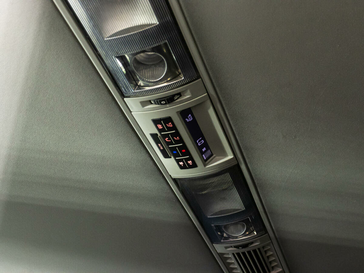 Volkswagen Multivan, 2012