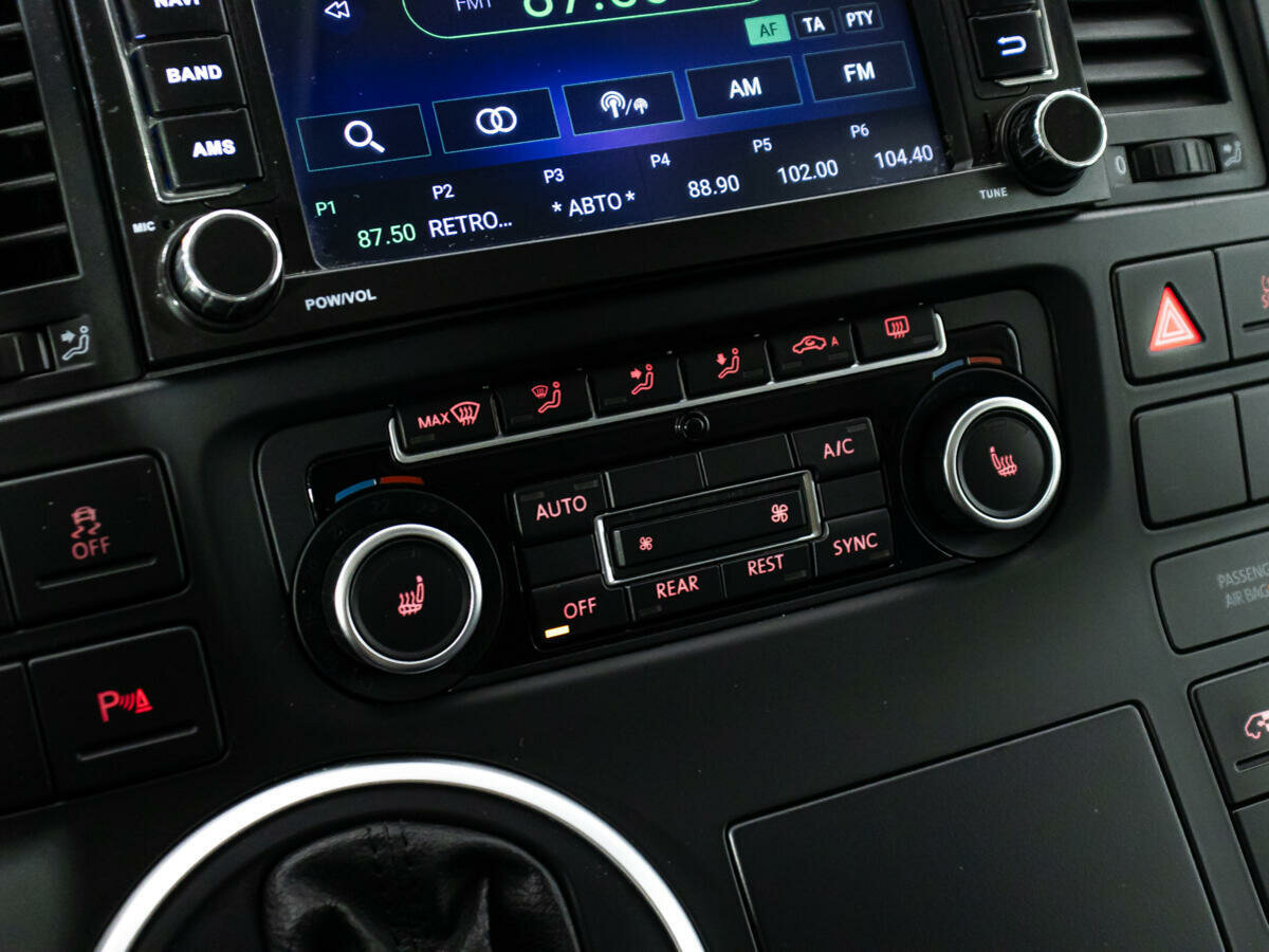 Volkswagen Multivan, 2012