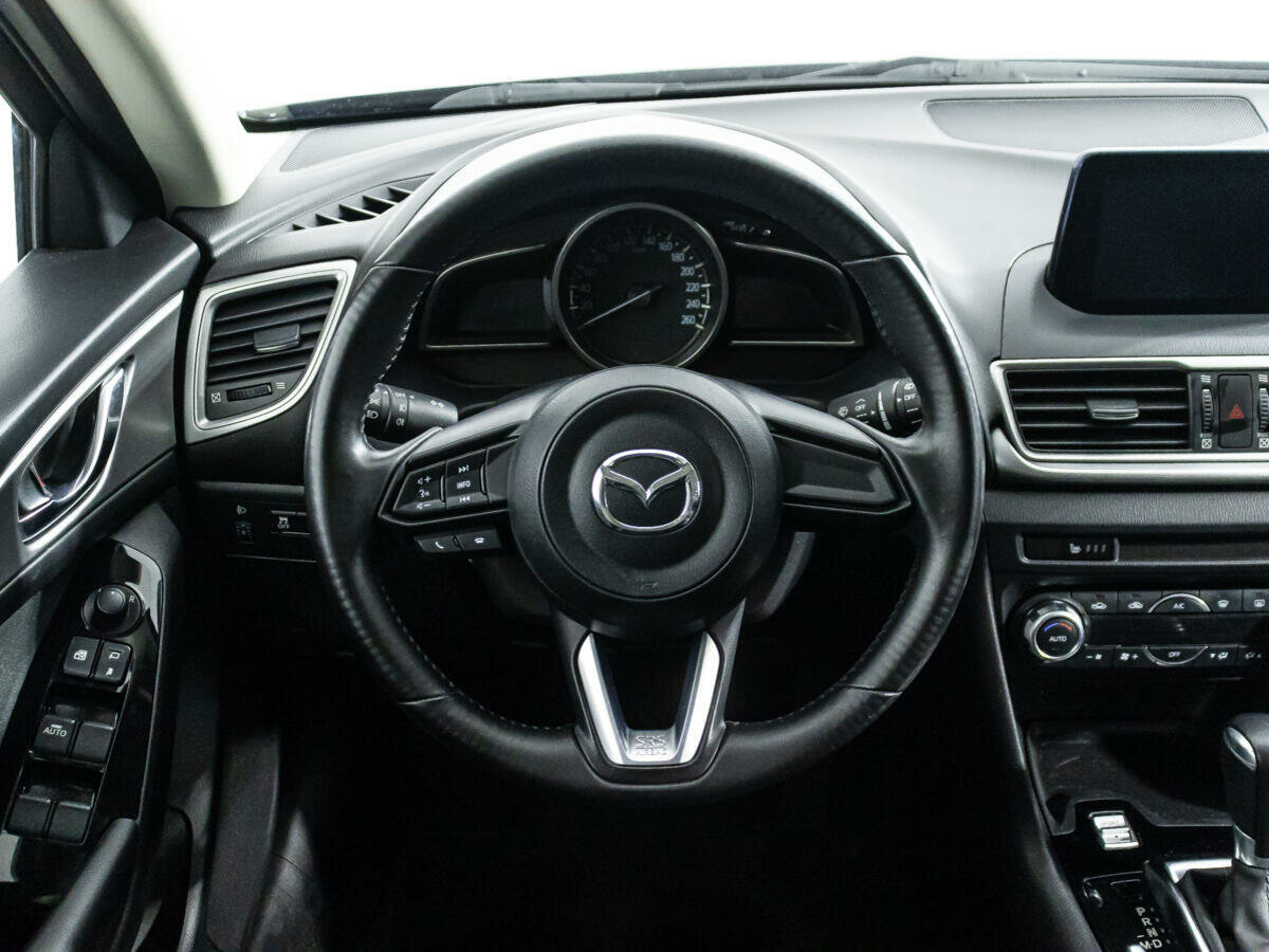Mazda 3, 2018
