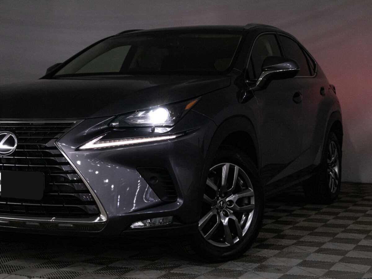 Lexus NX 300, 2018